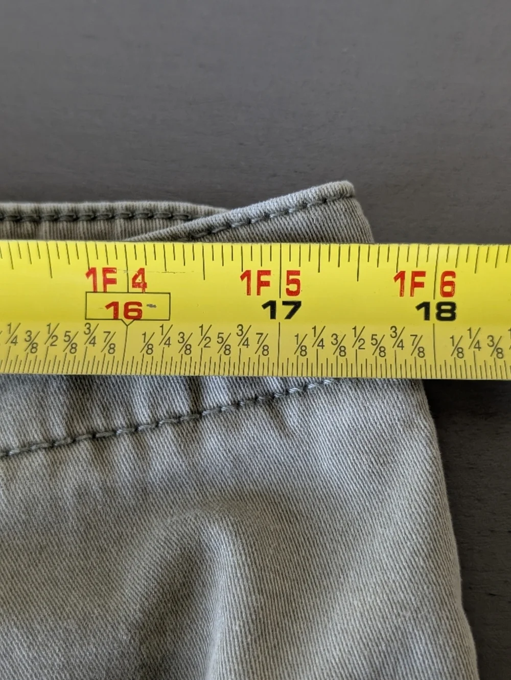 Michael Kors Olive Cargo Pants Straight Leg Multiple Pockets Size 12 Cotton Mix